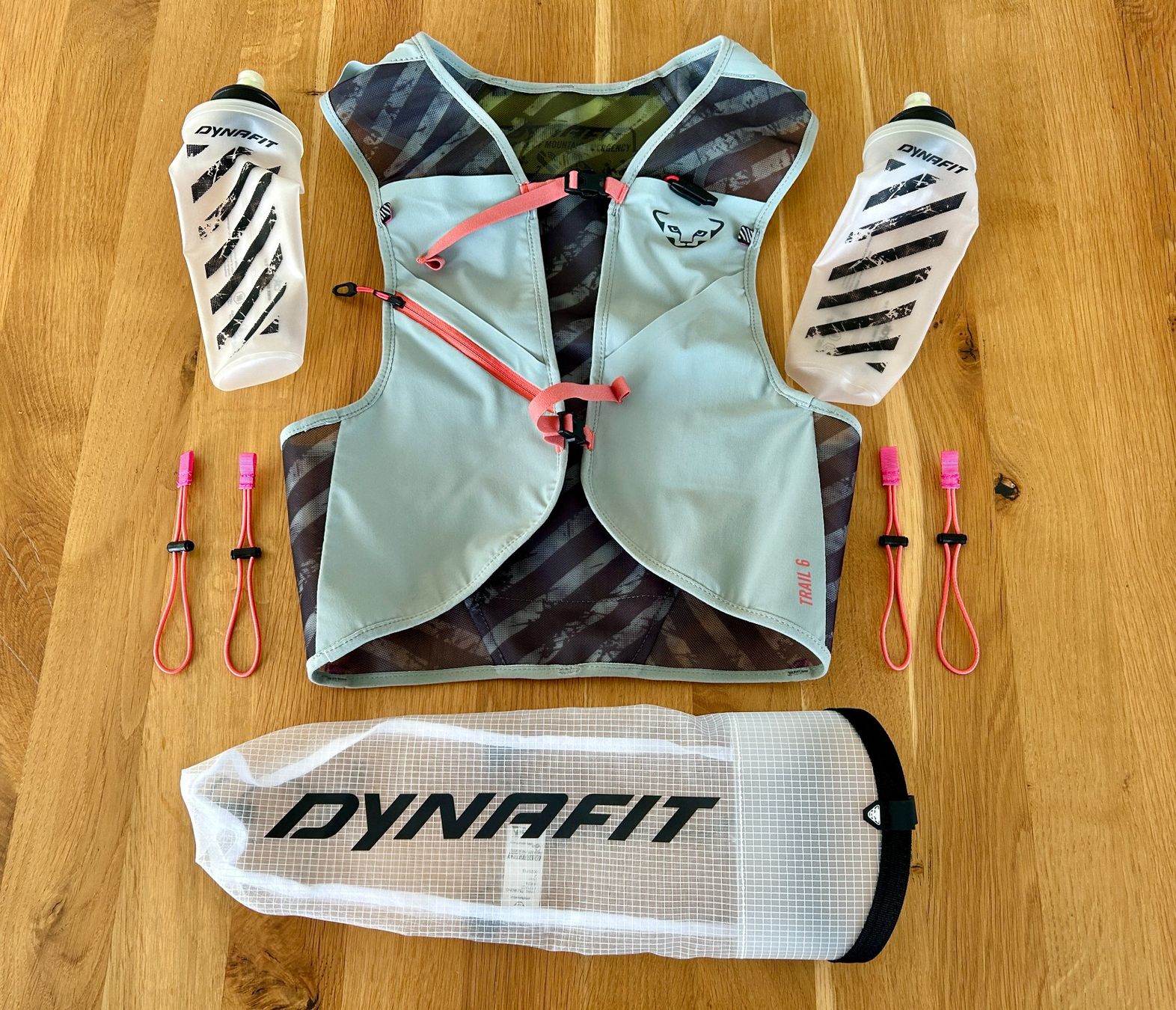 Dynafit Zaini: Dynafit Trail 6 Trailrunningrucksack & Stockhalter – Usato da Wangen b. Olten venduto da Wing_081
