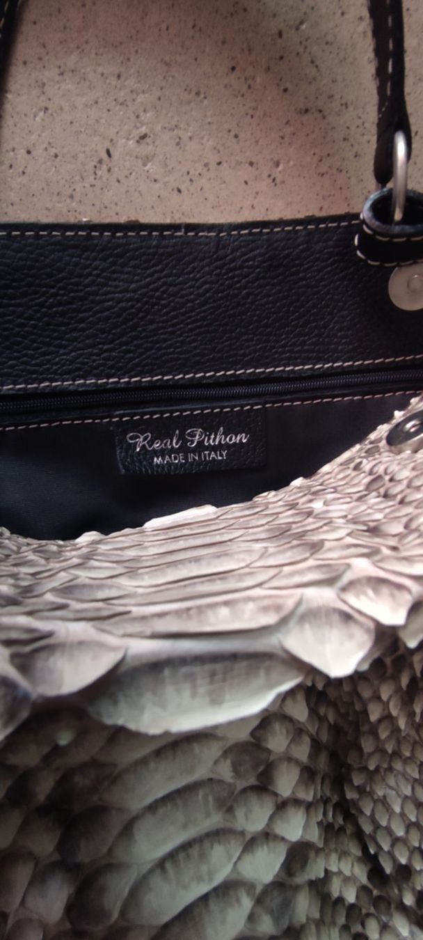Sacs femmes: Tasche aus echtem Pyton Leder – Neuf (Voir description) à Frauenfeld par ser_6hmn 1