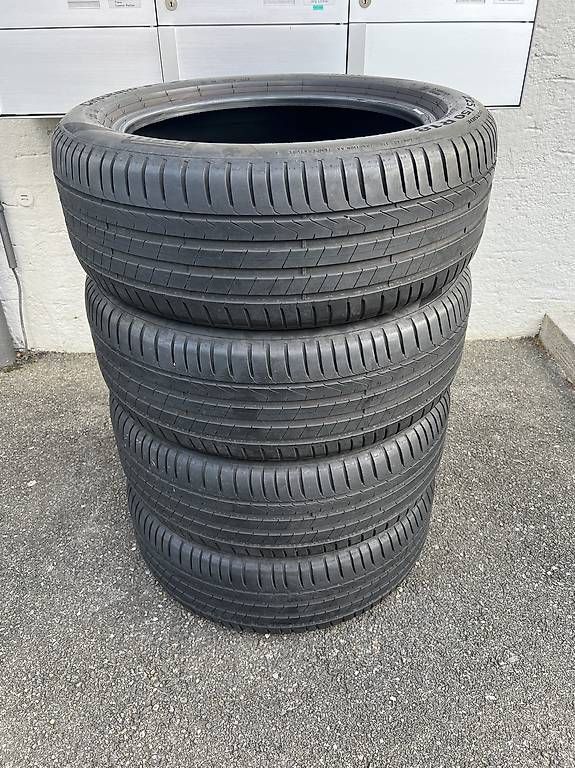 Pneumatici & Ruote complete: 225/50/18 Pirelli Sommerreifen  – Usato da Frasnacht venduto da nobloff