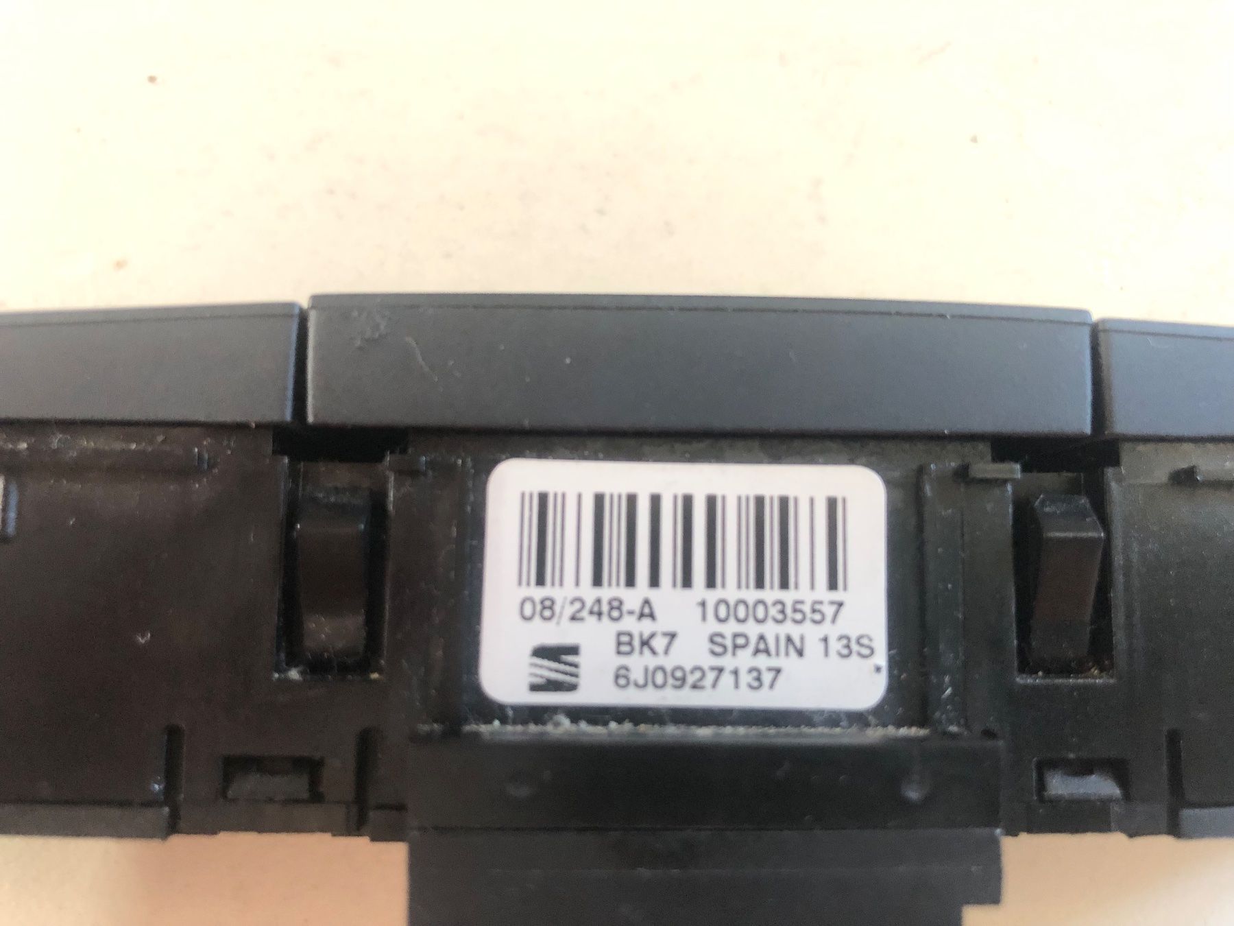 Seat Toutes les pièces auto: Schalter / Warnblinkanlage SEAT Ibiza – D'occasion à Sarmenstorf par Contendra 1