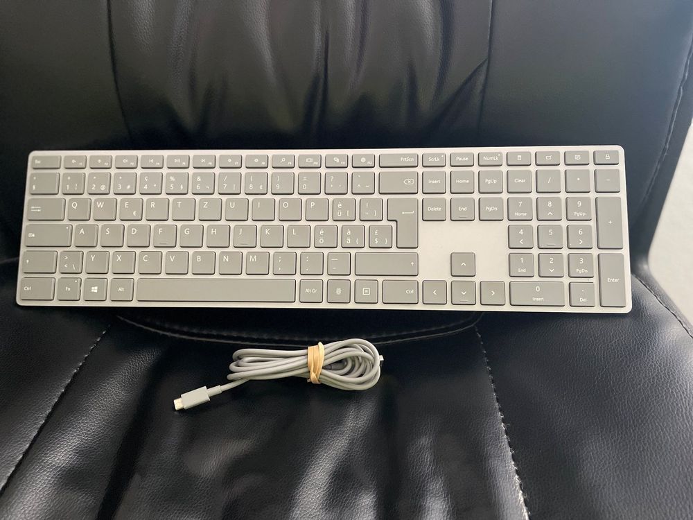 Microsoft Surface Modern Keyboard mit Fingerprint (Gebraucht) in ...