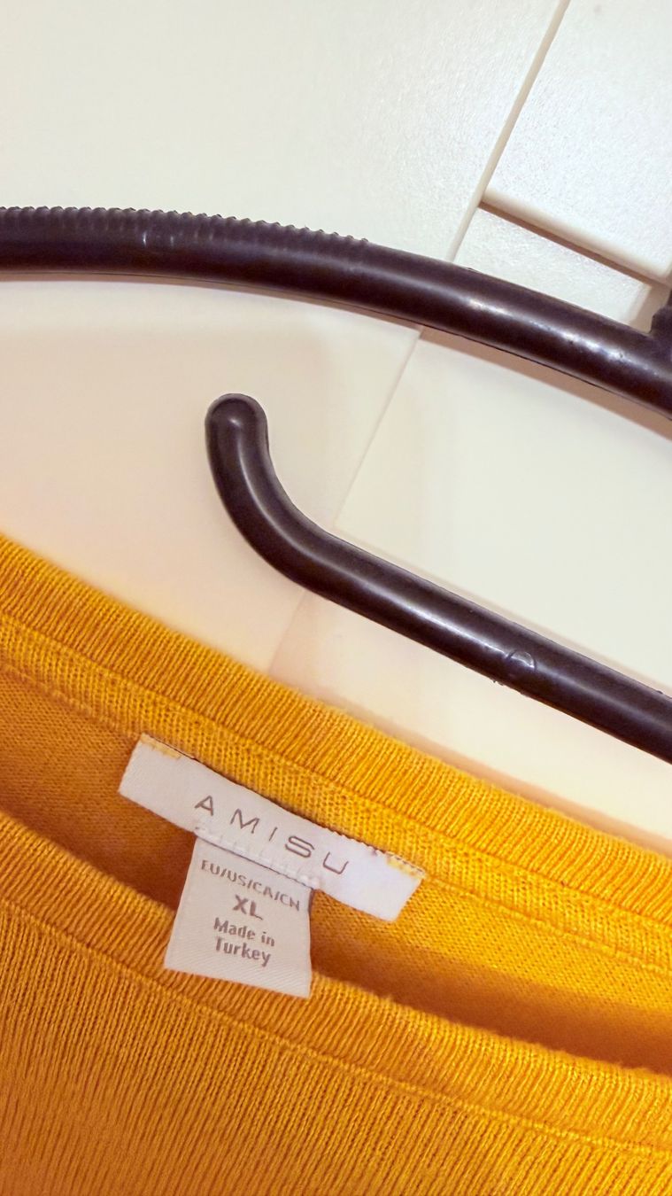 Pullover & Sweatshirts: • Amisu Pullover • – Gebraucht aus Basel von mendoza13 2
