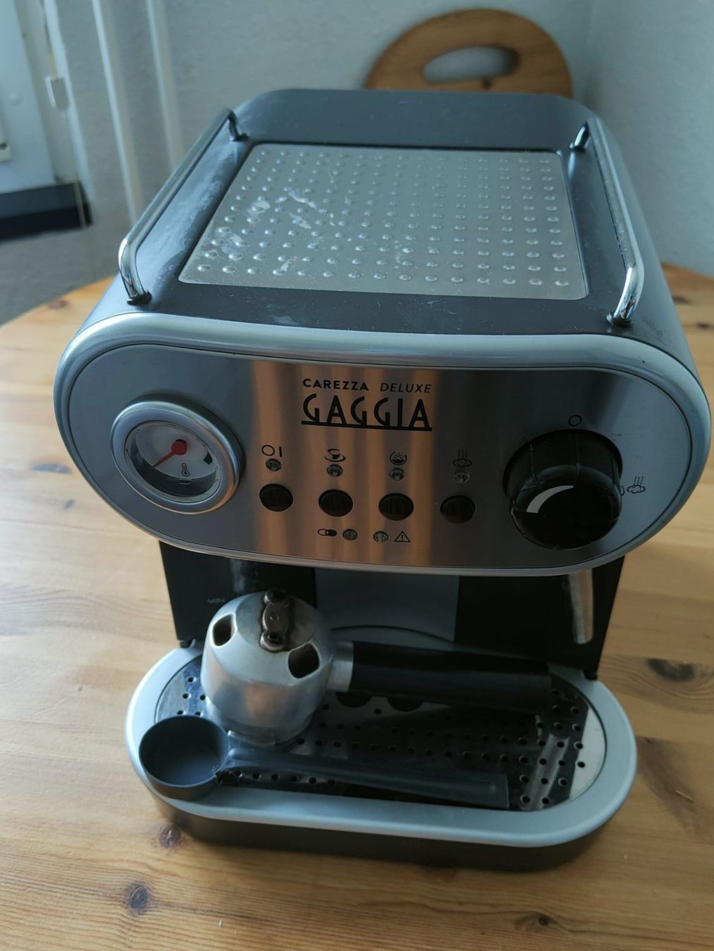 Gaggia Macchine per caffè & Macchine per espresso: Kaffeemaschine GAGGIA De Luxe – Usato da Ebikon venduto da Momesh