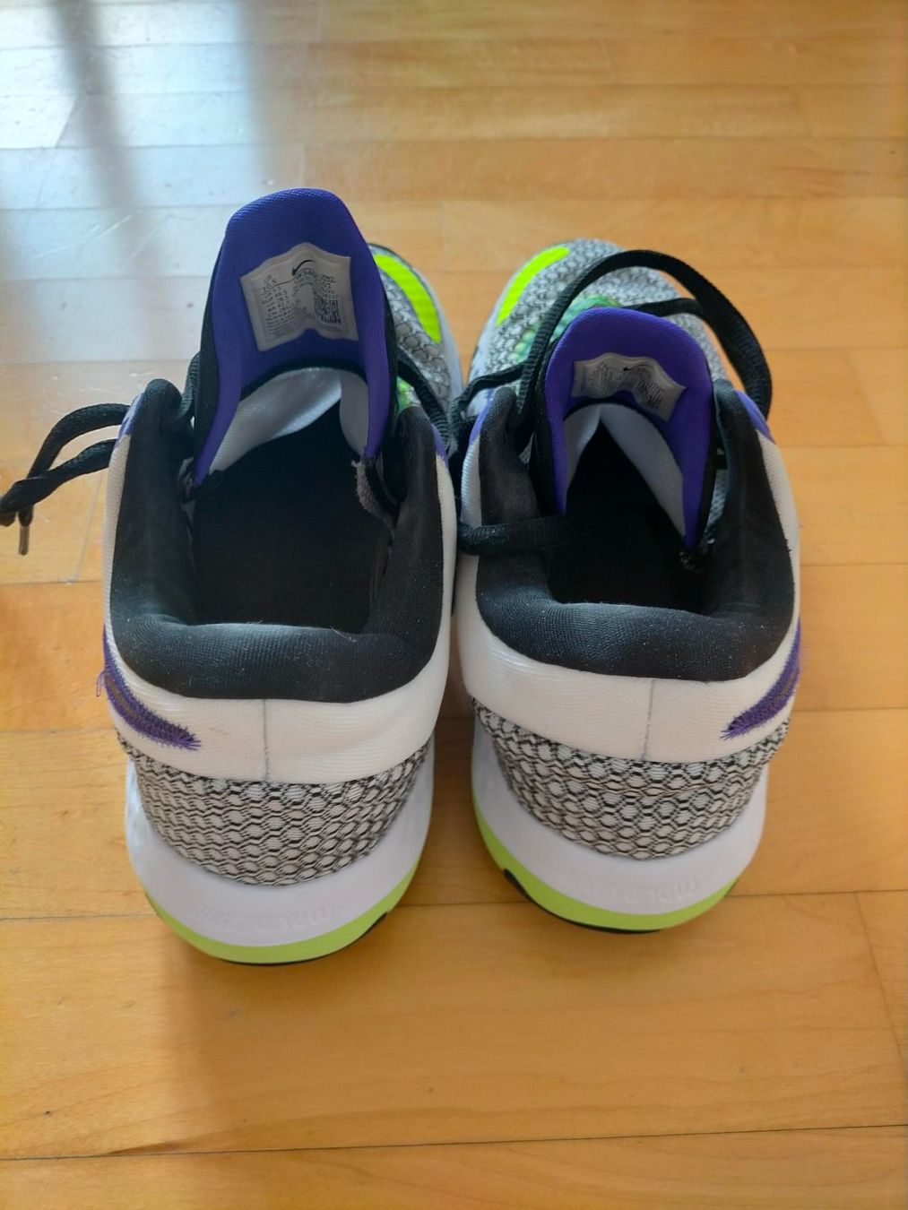 Nike Herrenschuhe: NIKE Basketballschuhe Größe 44.5 – Gebraucht aus Zürich von nachoazofra 3