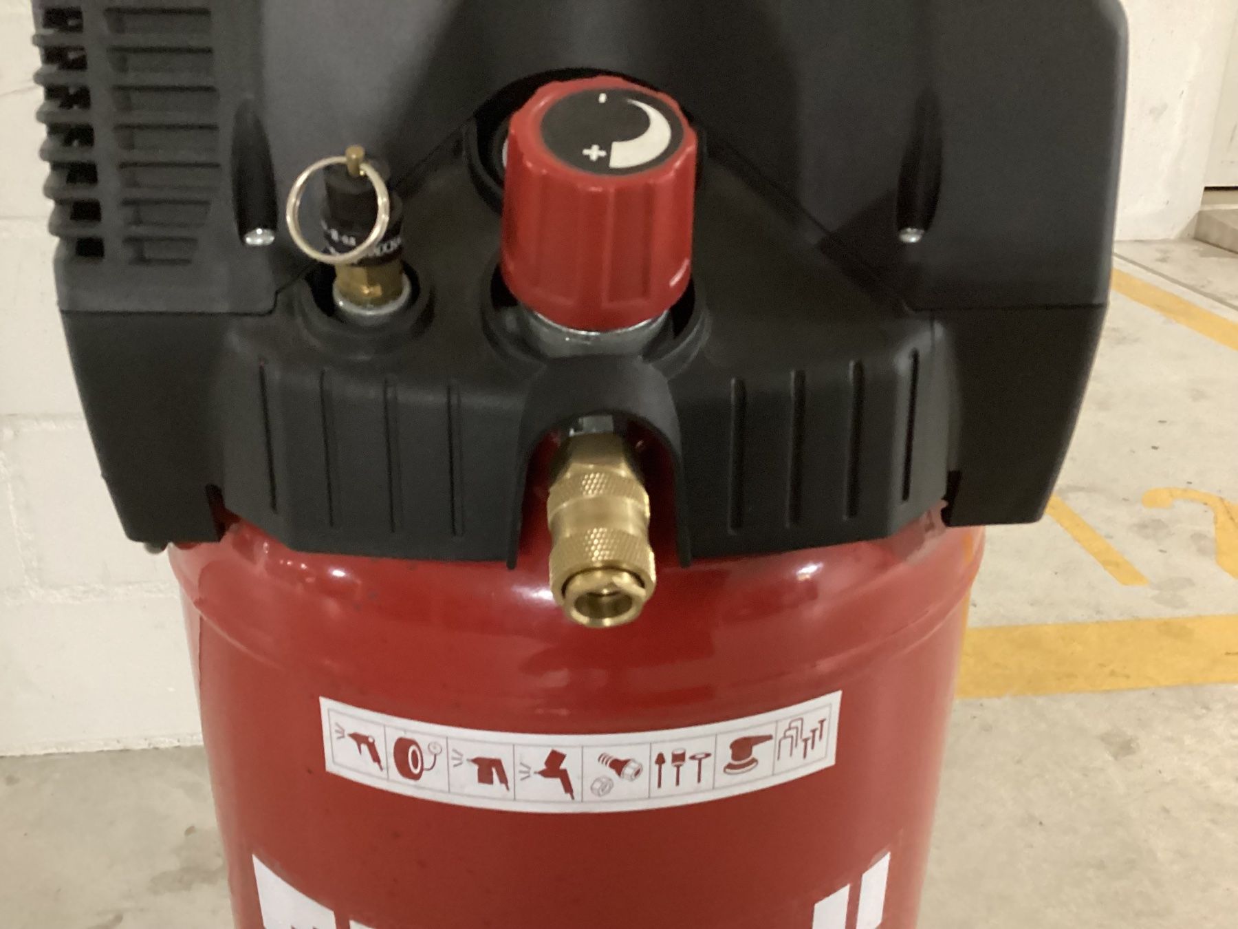 Einhell Kompressoren: Kompressor Einhell – Gebraucht aus Baar von univega08 1