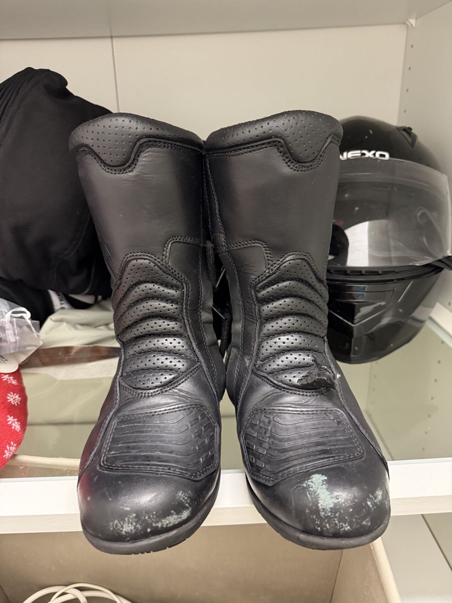 Scarpe da uomo: Motorradstiefel Grösse 36, Schwarz – Usato da Reichenburg venduto da Benutzer123_