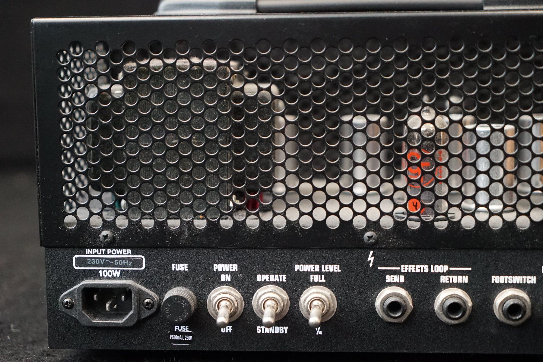 EVH Verstärker: EVH 5150 III Mini LBX Lunchbox Head – Gebraucht aus Ortschwaben von Musictrade 6