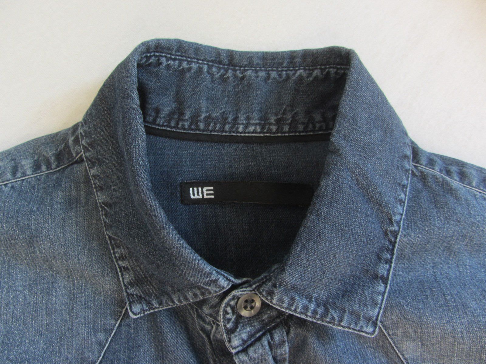 We Camicie: WE Jeanshemd dunkelblau S – Usato da Zürich venduto da Diazaio 3