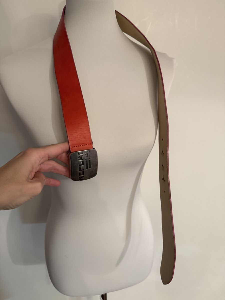 Replay Cinture: Replay Ledergürtel, rot, top Zustand, Grösse 90 cm! – Usato da Zürich venduto da JOD213 1