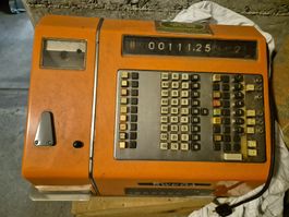 Caisse enregistreuse SWEDA