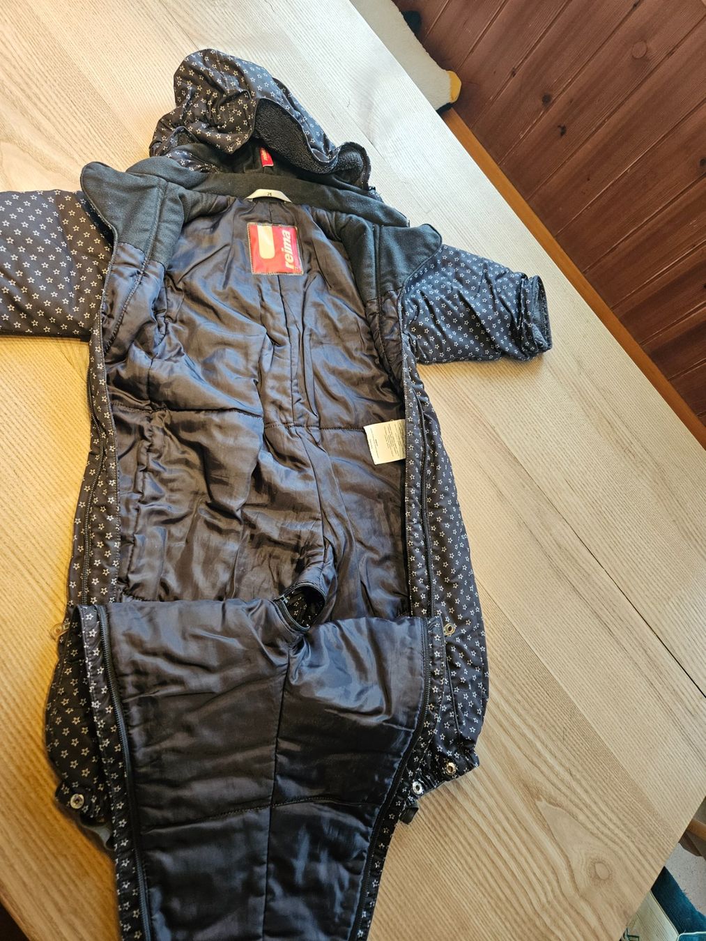 Completi: Kinder Schneeoverall Gr. 74 – Usato da Koppigen venduto da Lehmann30 2