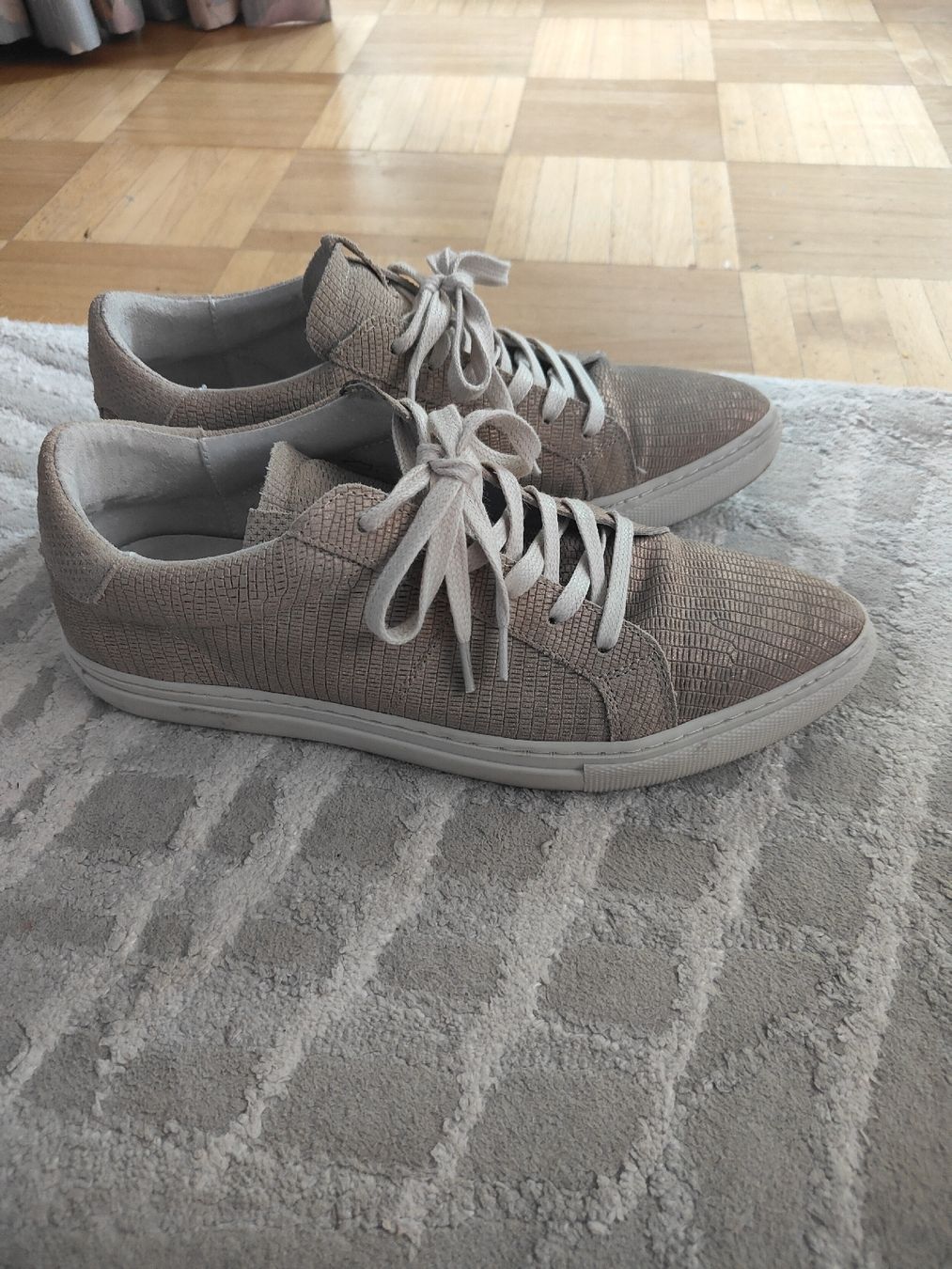 Scarpe da donna: Baskets SPM Cuir Texturé Style Croco, Taille 38, Vintage – Nuovo (secondo la descrizione) da Biel/Bienne venduto da Edi5Roli3 6