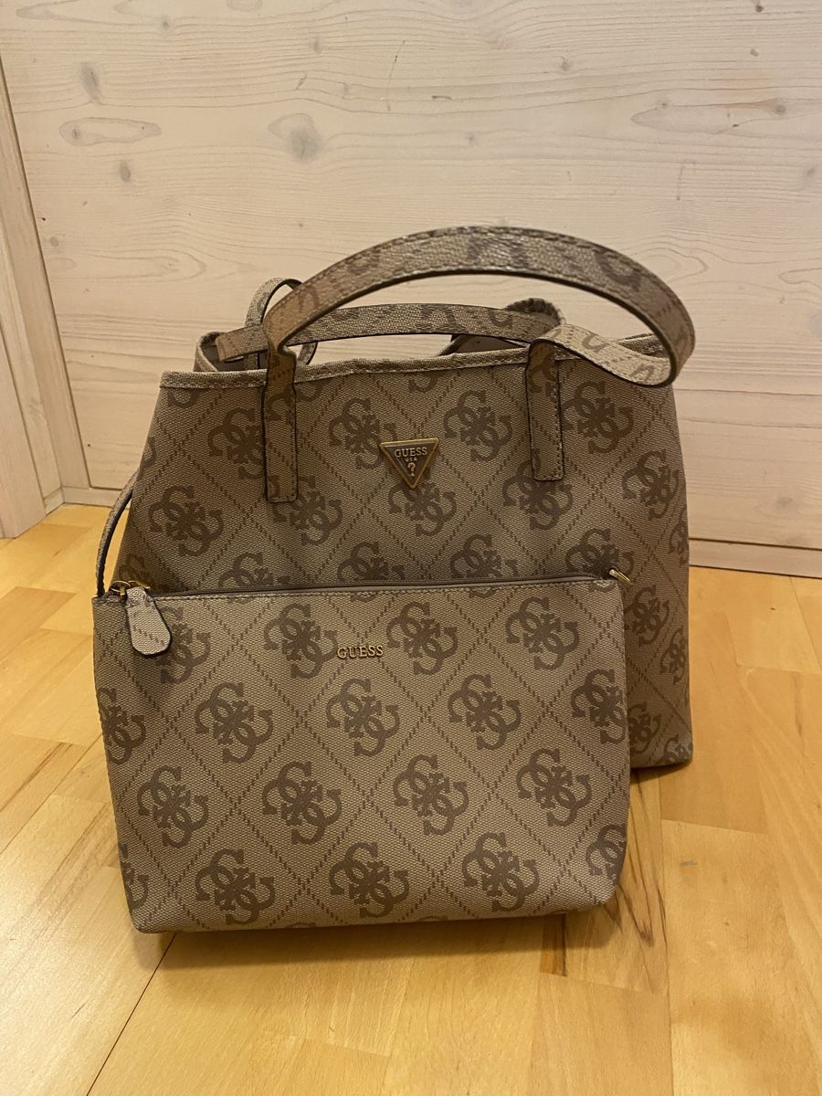 Guess Taschen für Damen: Guess Handtasche / Shopper – Neu (gemäss Beschreibung) aus St. Antönien von Schlomiflohmi 1