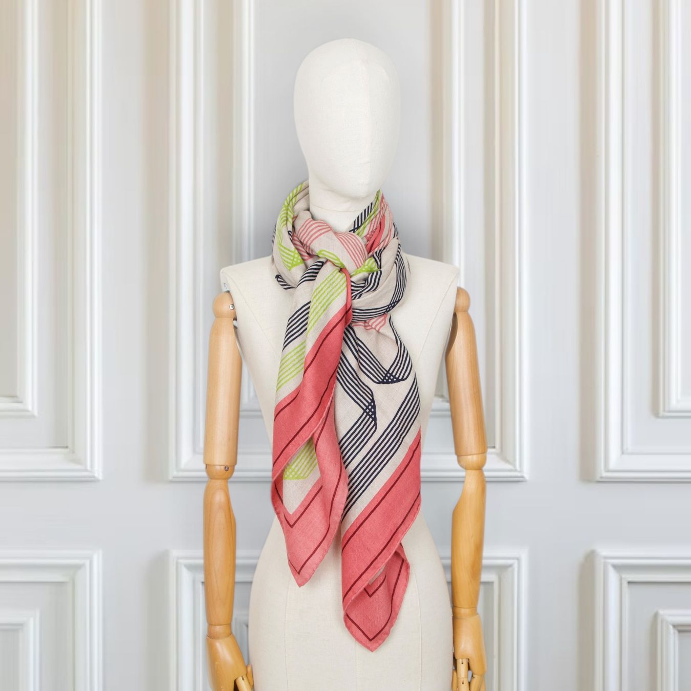 Hermès Foulards & écharpes: Hermès 140 “Rubans” – D'occasion à Binningen par Designerlabels 1