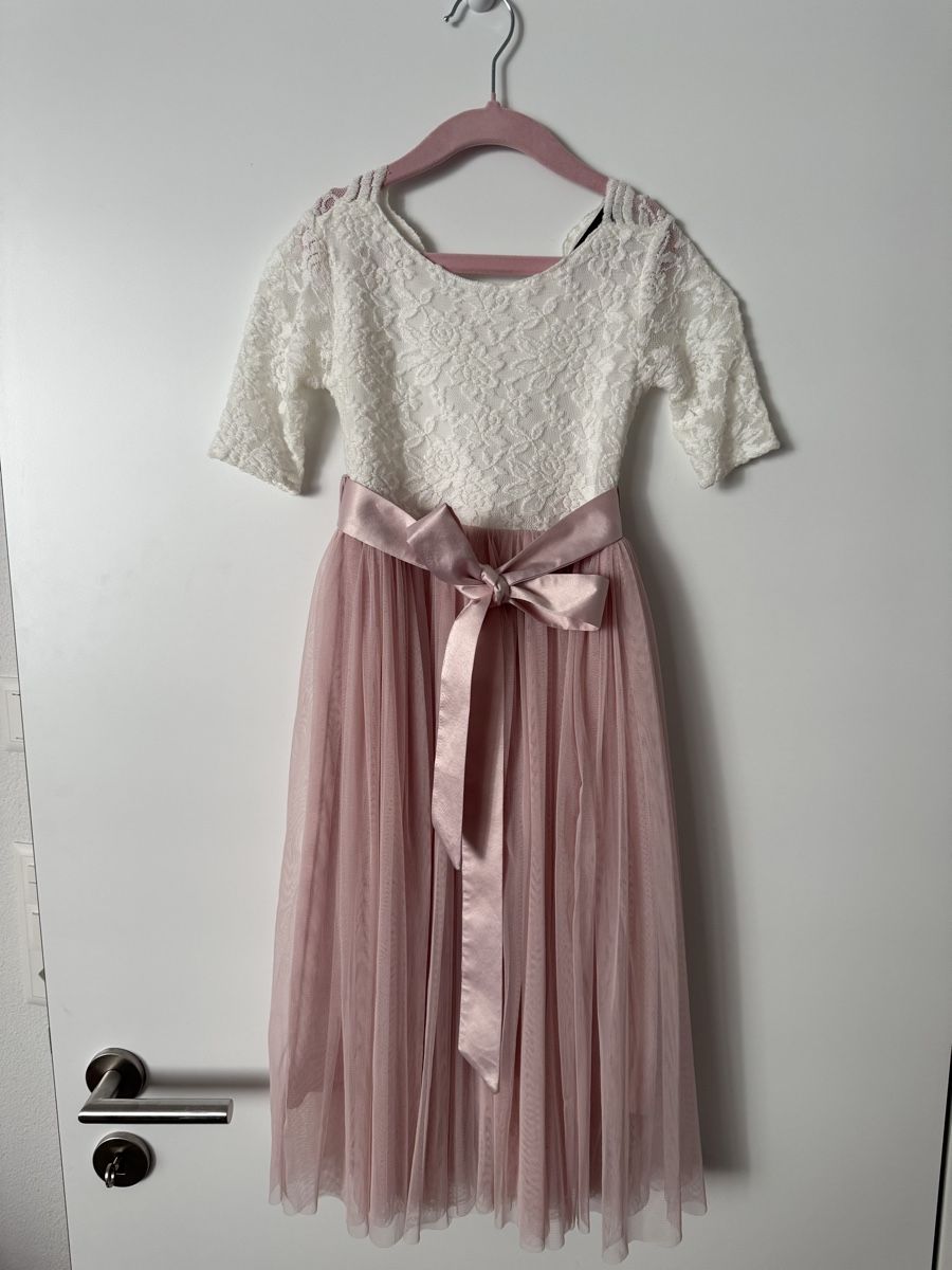 Vestiti & Gonne: Constant Love Mädchen Spitzenkleid Altrosa Gr. 122/128 – Usato da Zug venduto da pv1313 1