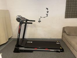 Laufband Hammer Race Runner 2000M gebraucht