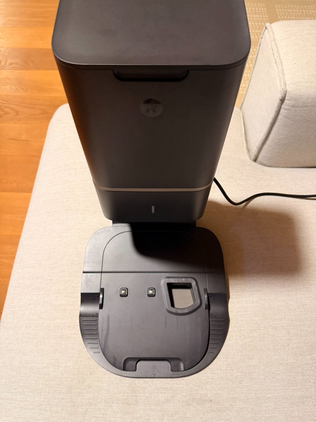 Irobot Aspirapolveri & Accessori: Roomba s9+ Staubsaugerroboter inkl. Absaugstation – Usato da Koppigen venduto da kaiseralain 2