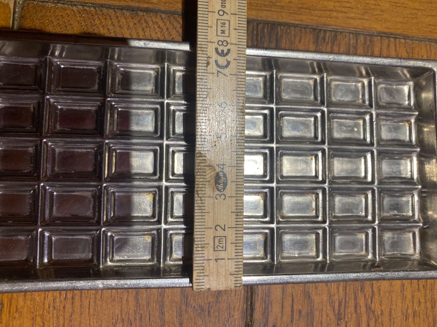 Teglie da forno: Moule chocolat schokoladenform – Usato da Lajoux JU venduto da Briard0 1