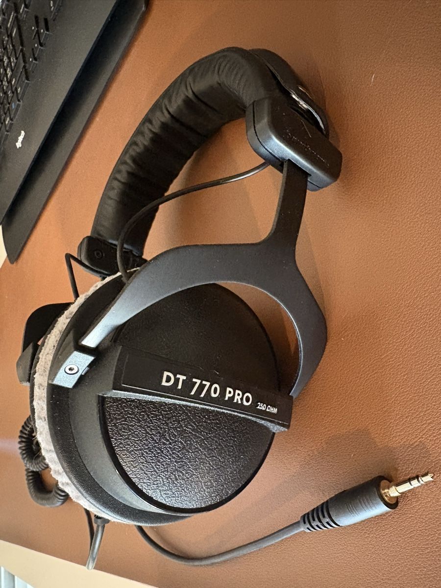 Beyerdynamic Casques audio: Beyerdynamic DT 770 pro 250 Ohm – D'occasion à Winterthur par Wintimusic 1