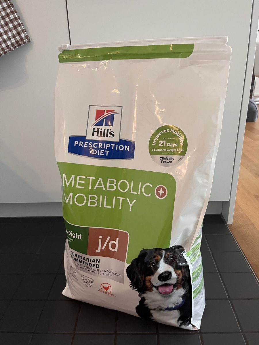 Futter: Hundefutter – Neu und originalverpackt aus Winterthur von SFiz
