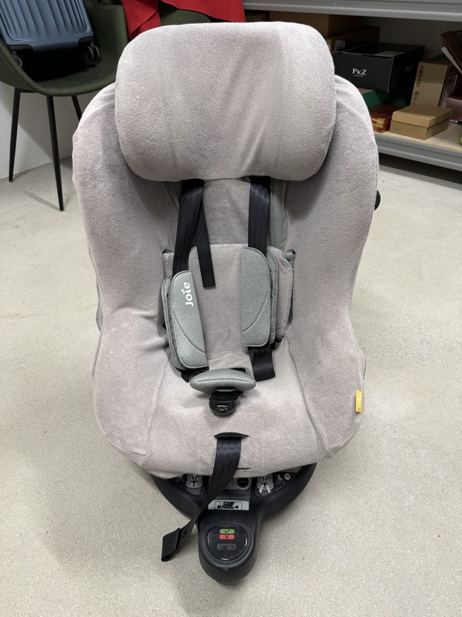 Joie Seggiolini per auto: Auto Kindersitz Joie i-Spin 360 – Usato da Opfikon venduto da BananaGio01 1