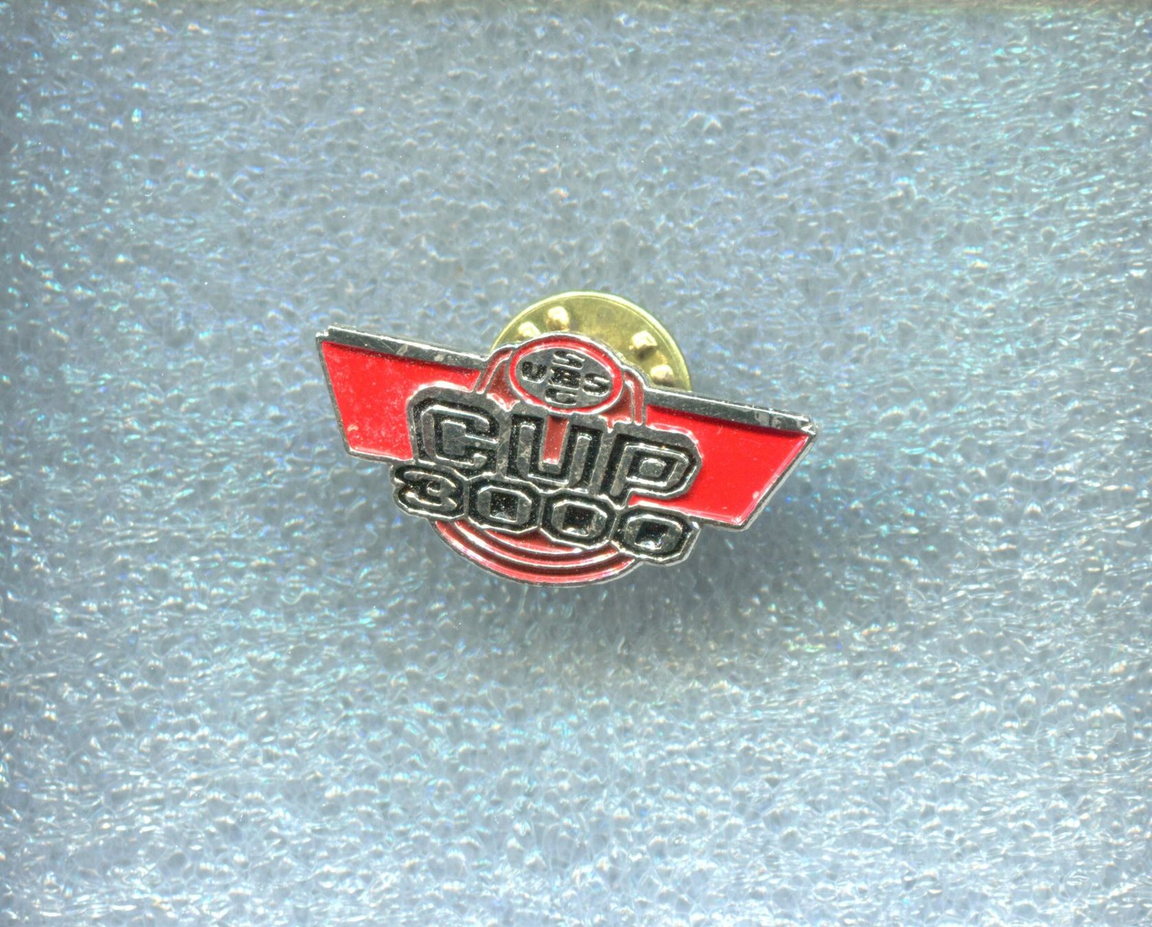 Placchette & Badge: UBS Bank  CUP 3000 – Usato da Winterthur venduto da Sammleroase