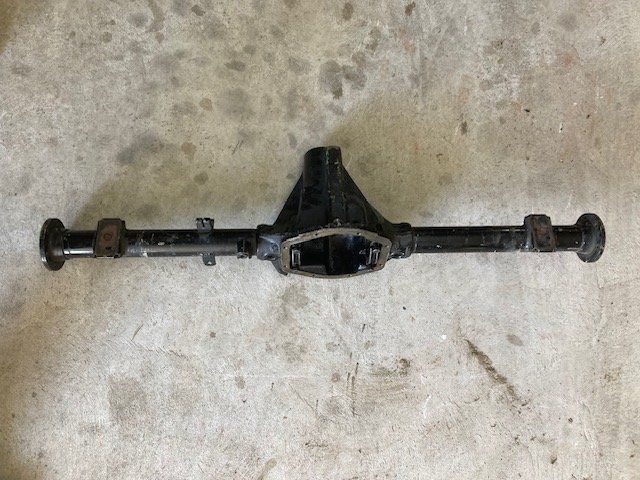 Triumph Tutti pezzi di ricambio auto: Triumph TR 3-4 Hinterachse – Usato da Zielebach venduto da ZIGER02