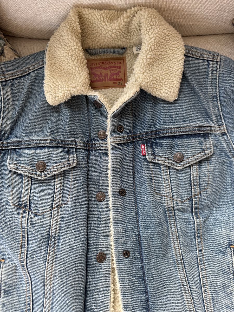 Levi's Giacche: Levi’s denim jacket XS – Usato da Thalwil venduto da 0041angel