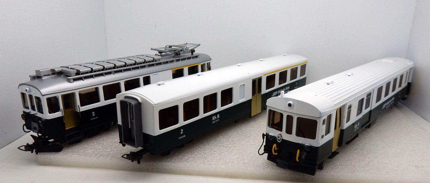 Bemo Trains électriques: Hom  - Rame  Réversible de 3 éléments  RhB "Nostalgie" – D'occasion à Locarno par Gudrun2 5