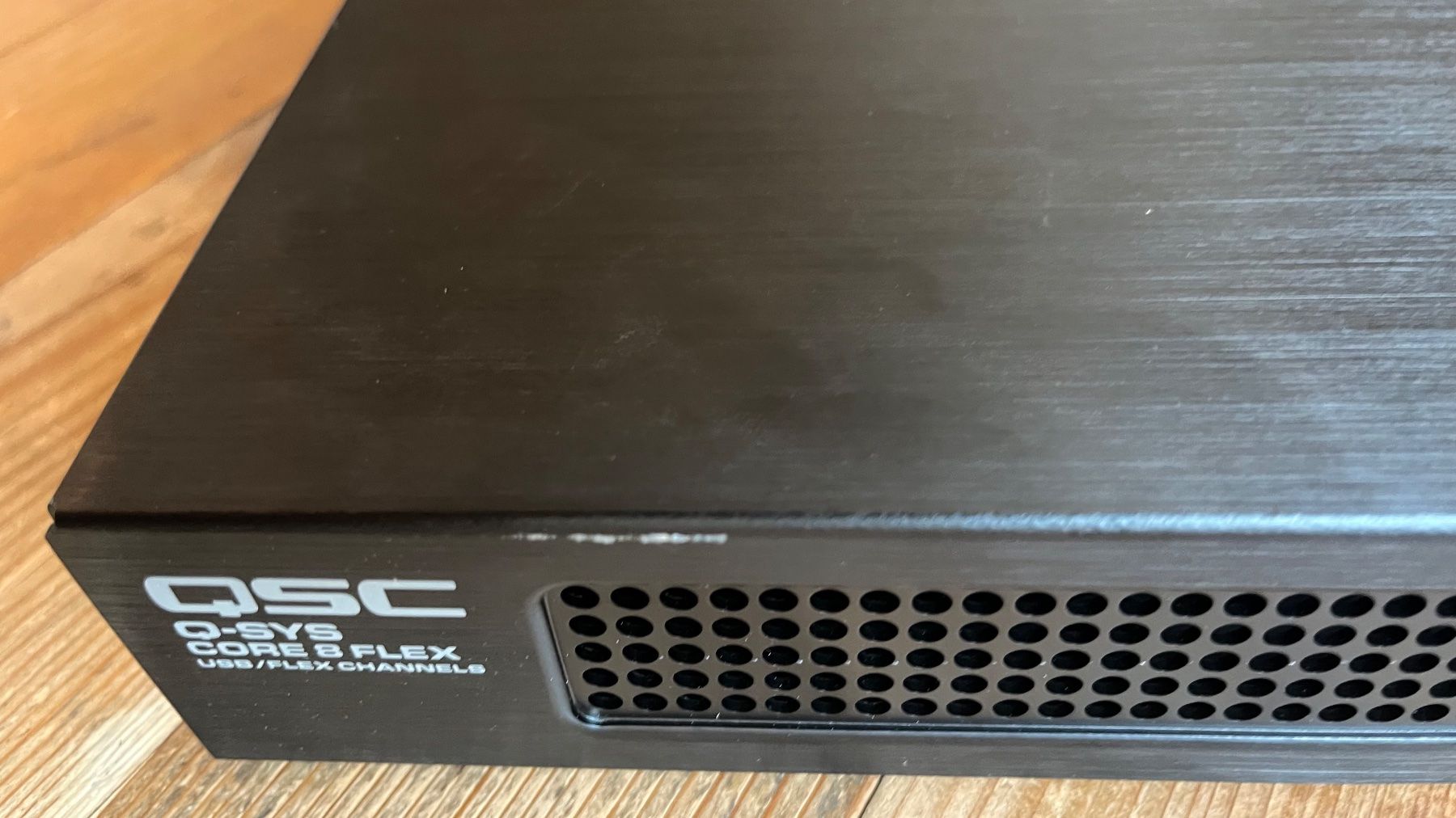 Server: QSC Q-SYS Core 8 Flex Model 2024 – Usato da Winterthur venduto da Gemini235000