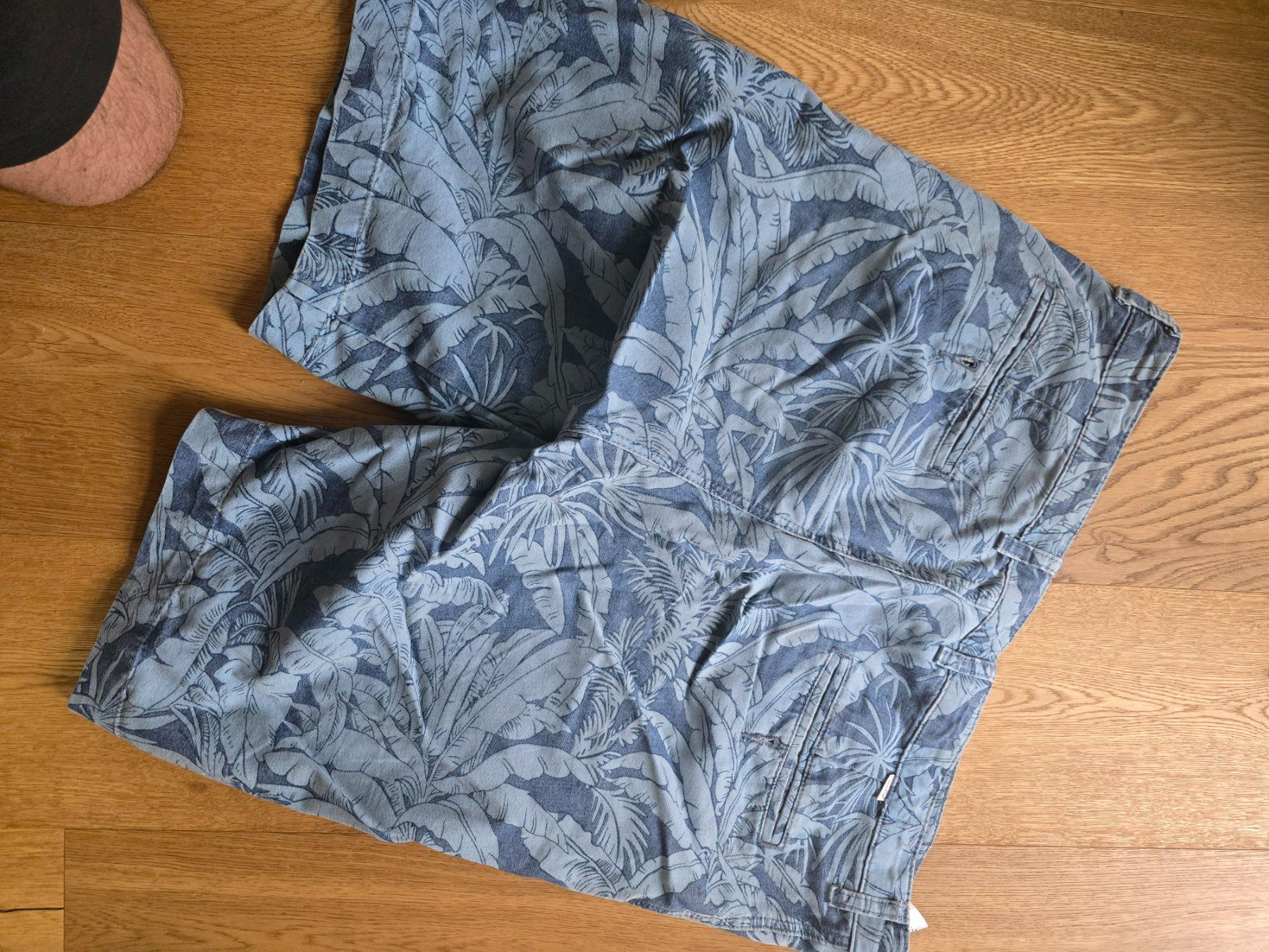 Jeans: Levis – Neu (gemäss Beschreibung) aus Mägenwil von Carlo55