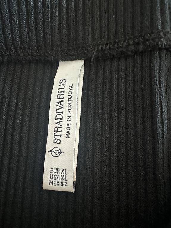Stradivarius Gonne: Schwarzer Rock – Nuovo (secondo la descrizione) da Zürich venduto da nik_tw2j 2