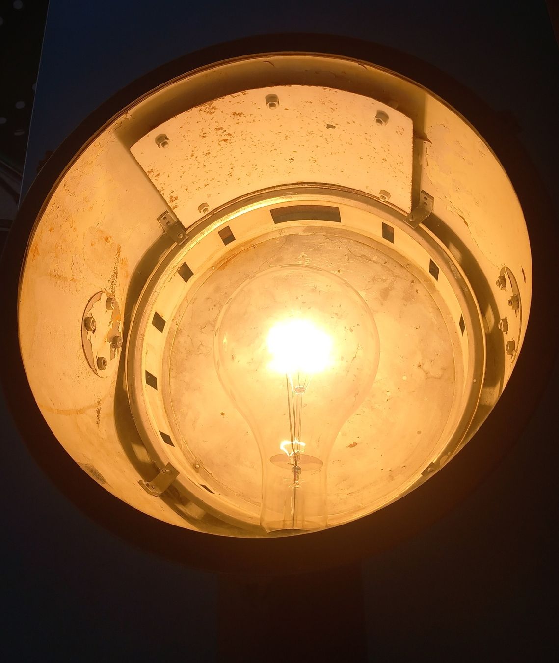 Bag Turgi Lampes: Bag Turgi – D'occasion à Rances par goyo6000 6