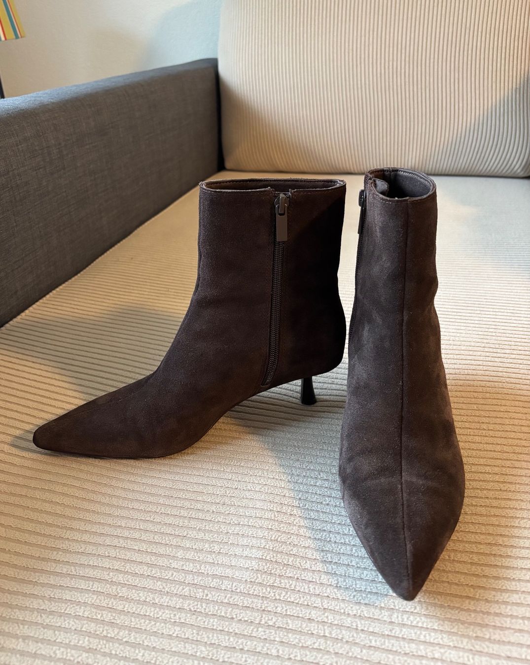 Stradivarius Chaussures femmes: Bottines en cuir – D'occasion à Neuchâtel par dum_5xby