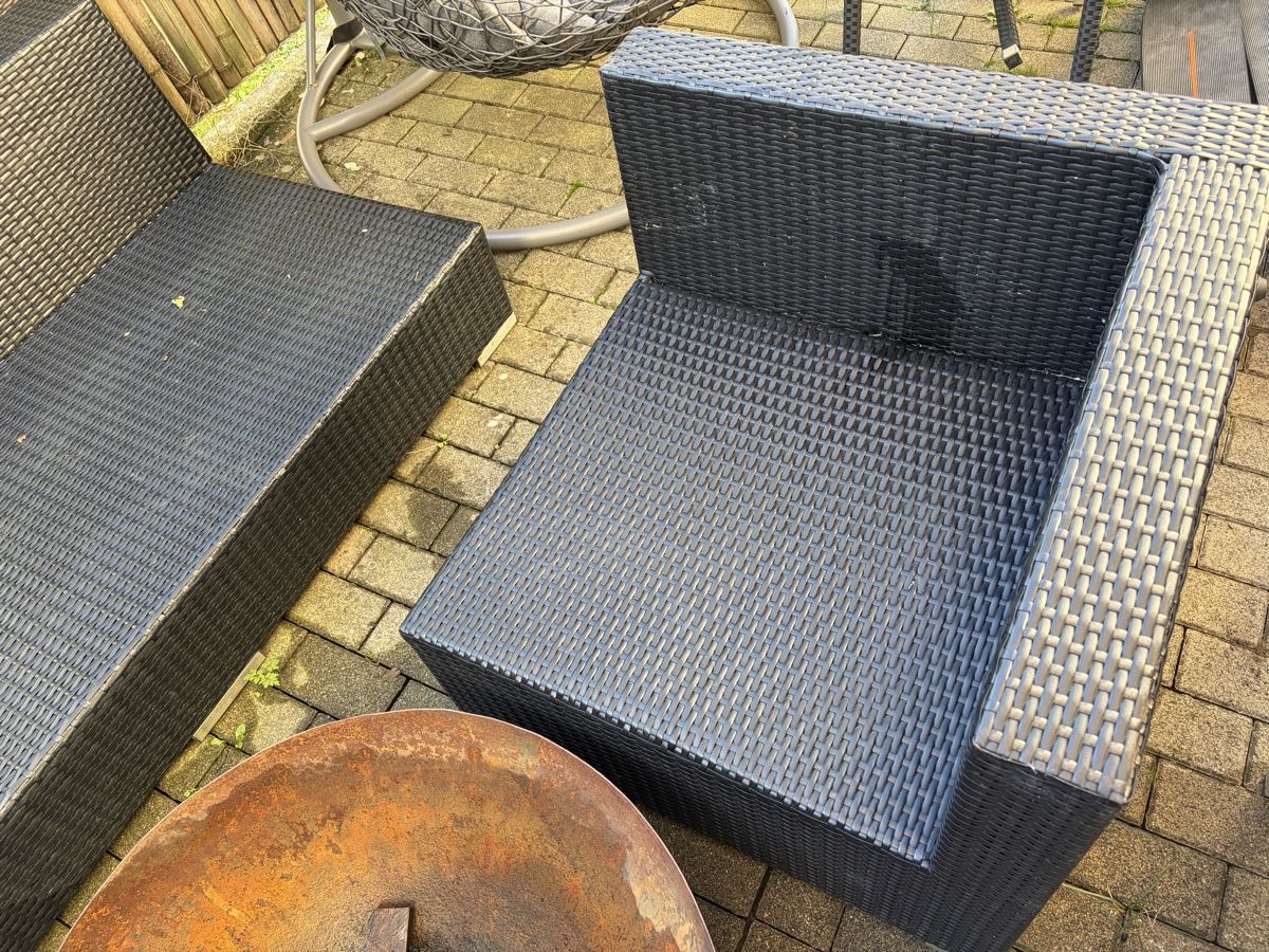 Sofas: Gartenlounge Rattan schwarz – Gebraucht aus Leibstadt von sho_l8yt 1