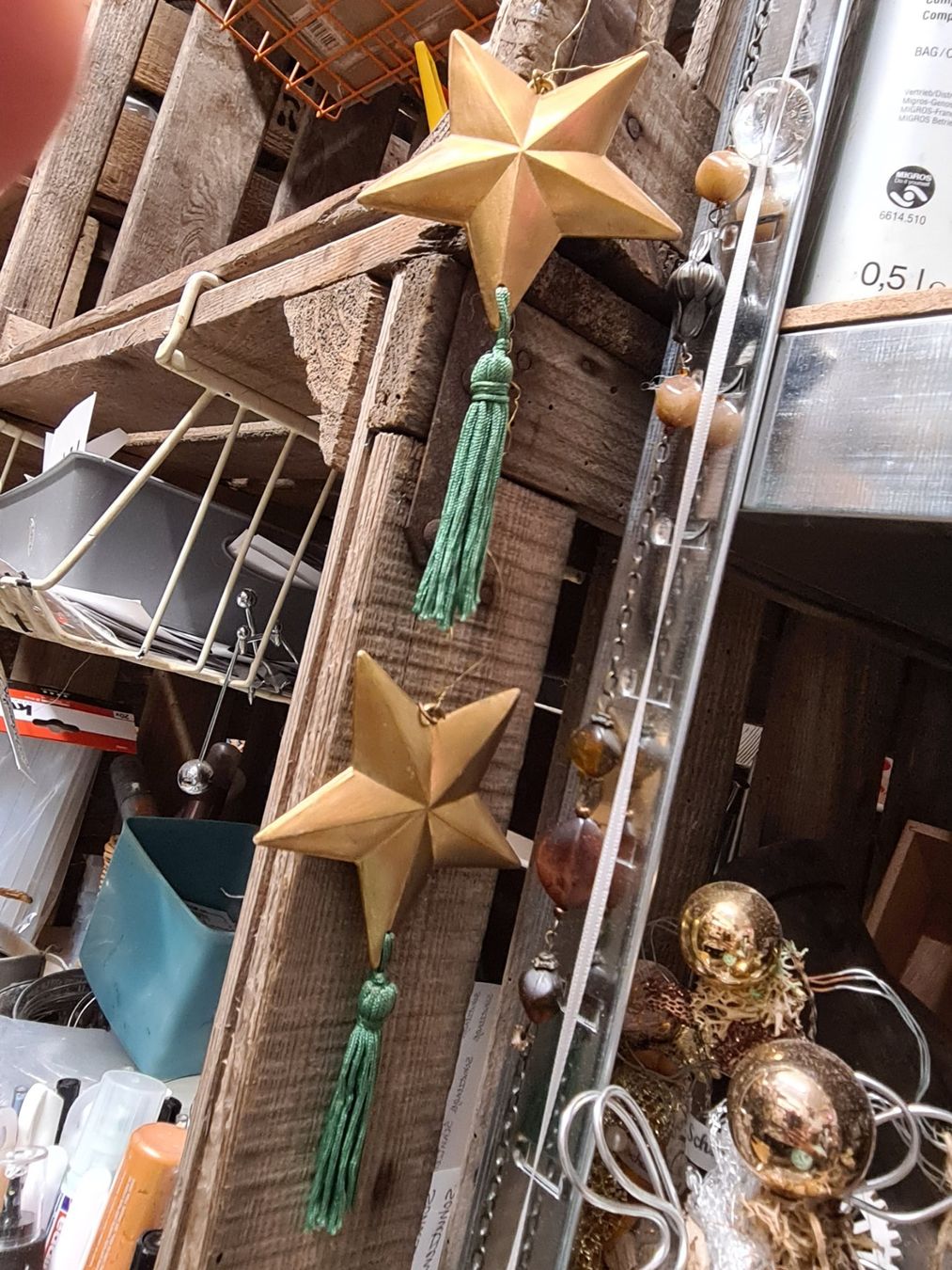 Alle Dekorationen: 2 Metall Dekohänger, ca 8 cm – Gebraucht aus Amriswil von kleindeko 1