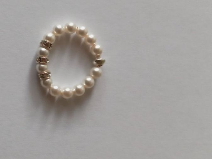 Swarovski Anelli: Swarovski Elastic-Band Fingerring Grösse 55 – Nuovo e nell'imballaggio originale da Winistorf venduto da acreativ2 1