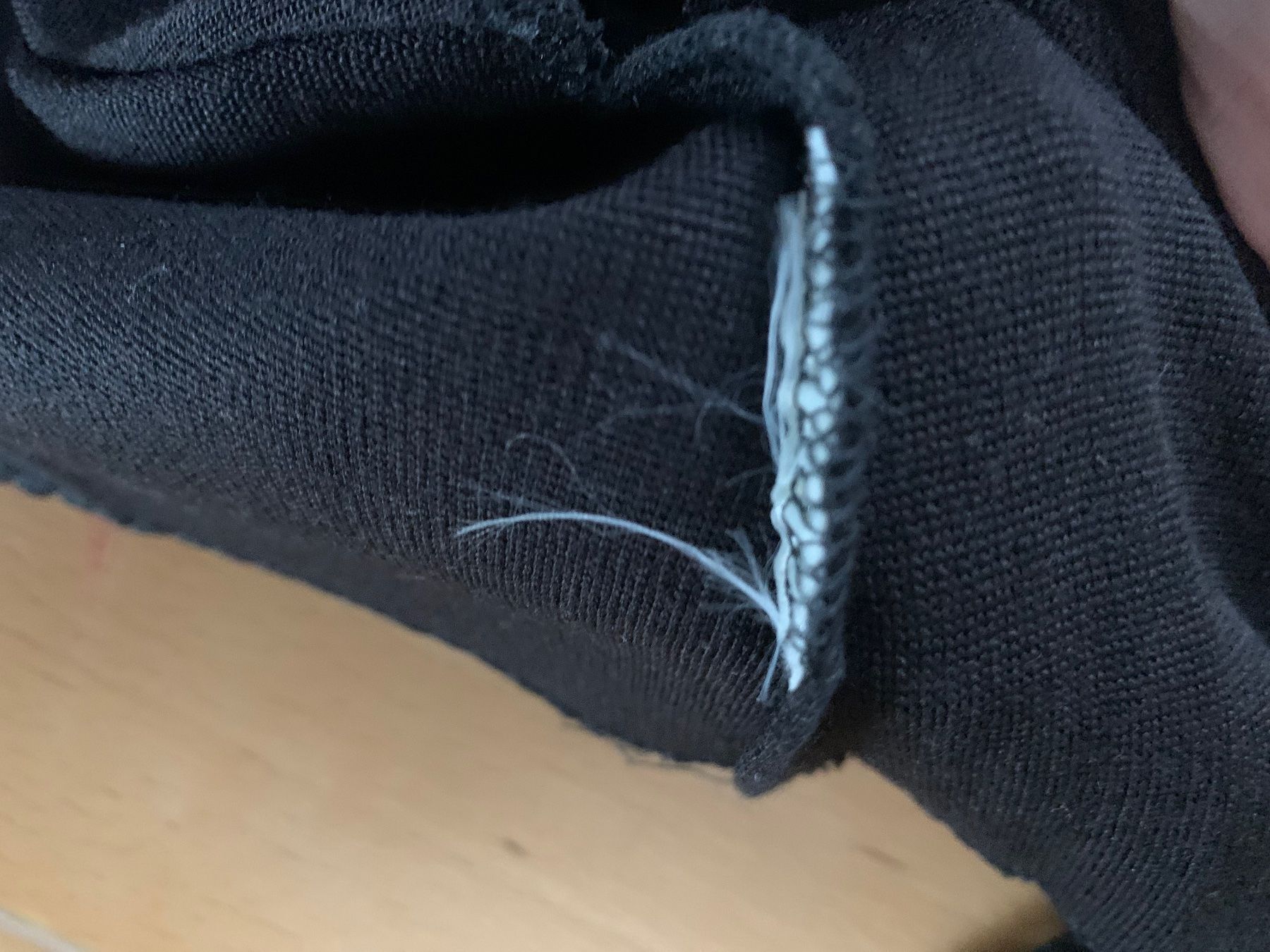 Tops: Top soir noir  38 Amuleti – D'occasion à Küssnacht am Rigi par CALIFRASQUI 3
