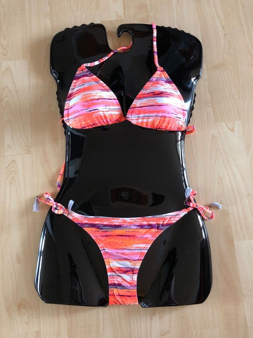 Costumi da bagno & Bikini: Bikini S – Nuovo (secondo la descrizione) da Root venduto da NaBr76