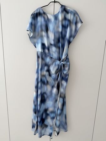 Zara Kleid Blau Grösse S schöner Zustand