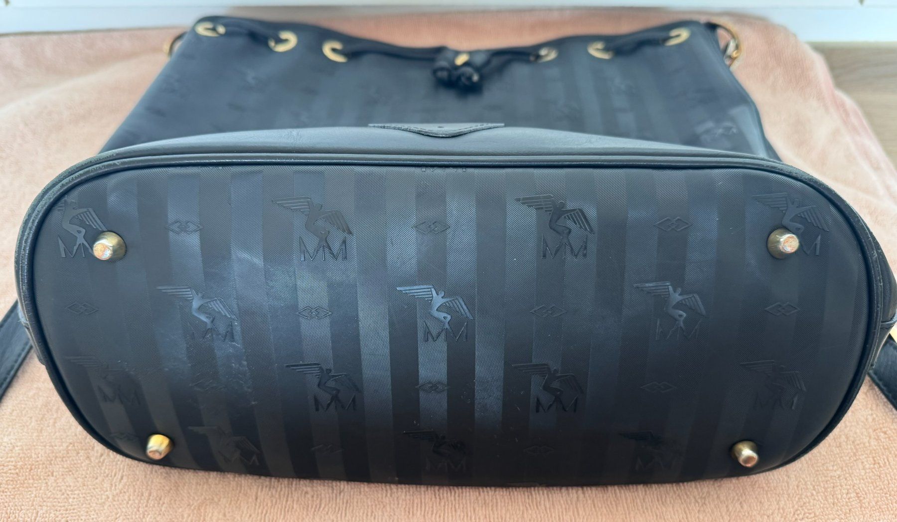 Maison Mollerus Taschen für Damen: Mollerus NIESEN Beuteltasche – Gebraucht aus Buttisholz von ramo_Buchmann 2