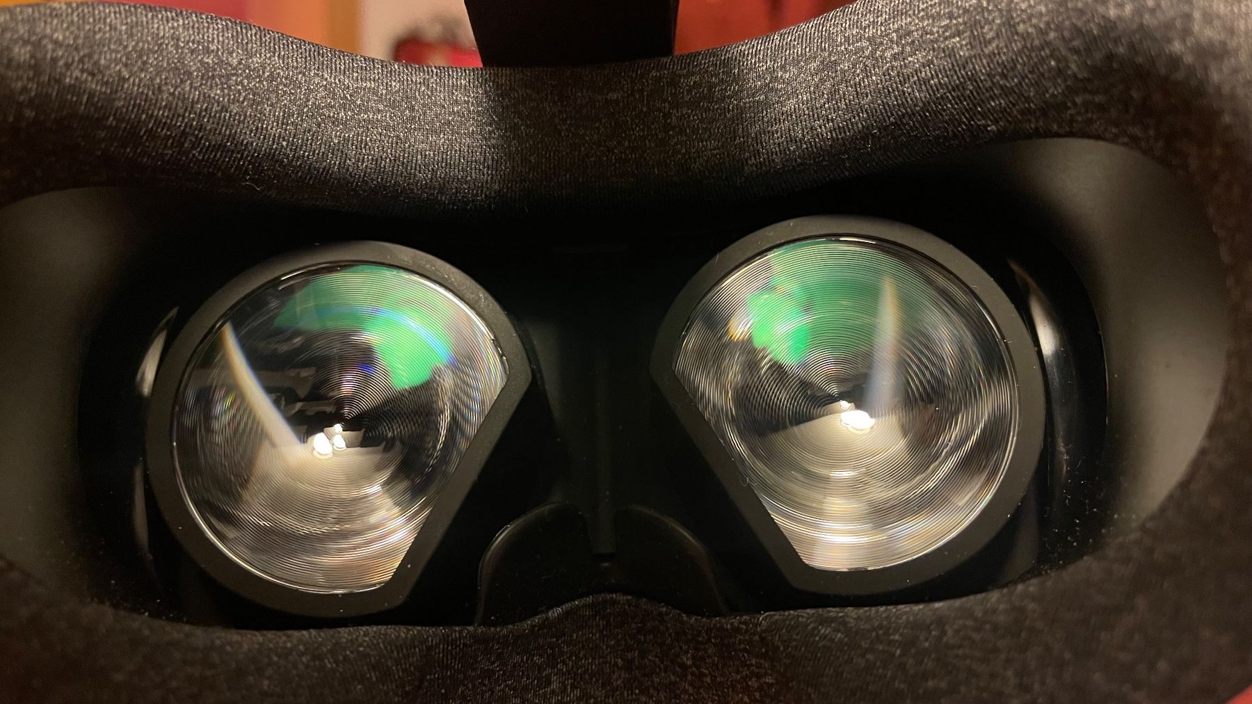 Valve VR Brille: Valve Index VR-Set mit Controllern & Basisstationen – Gebraucht aus Bern von  3
