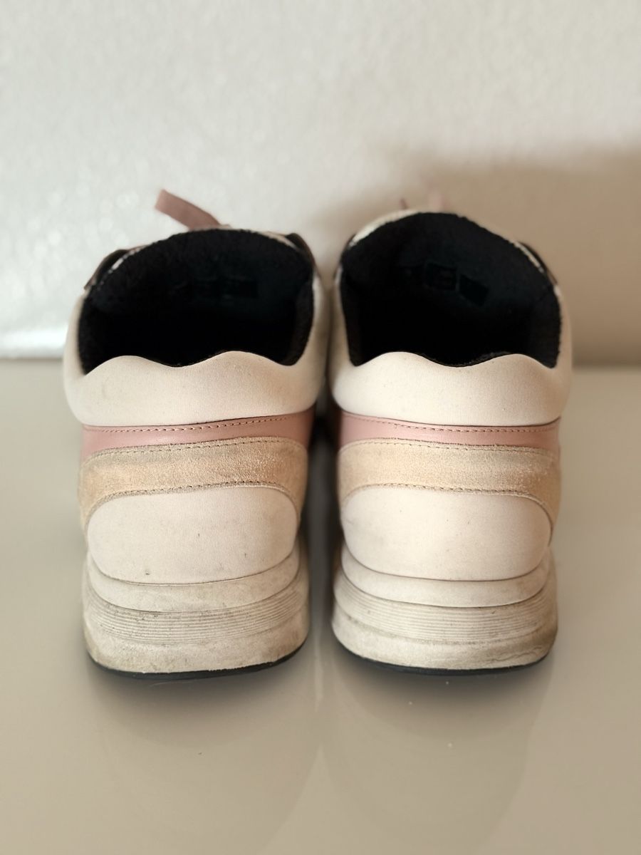 Chanel Scarpe da donna: Chanel Trainers, Gr.41 – Usato da Zug venduto da Ele_wid 2