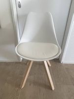 1 Stuhl weiss Kunststoff Kunstleder Holzbeine