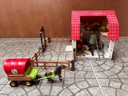 Playmobil Ponyhof mit Kutsche und Zaun mit Eingangstor
