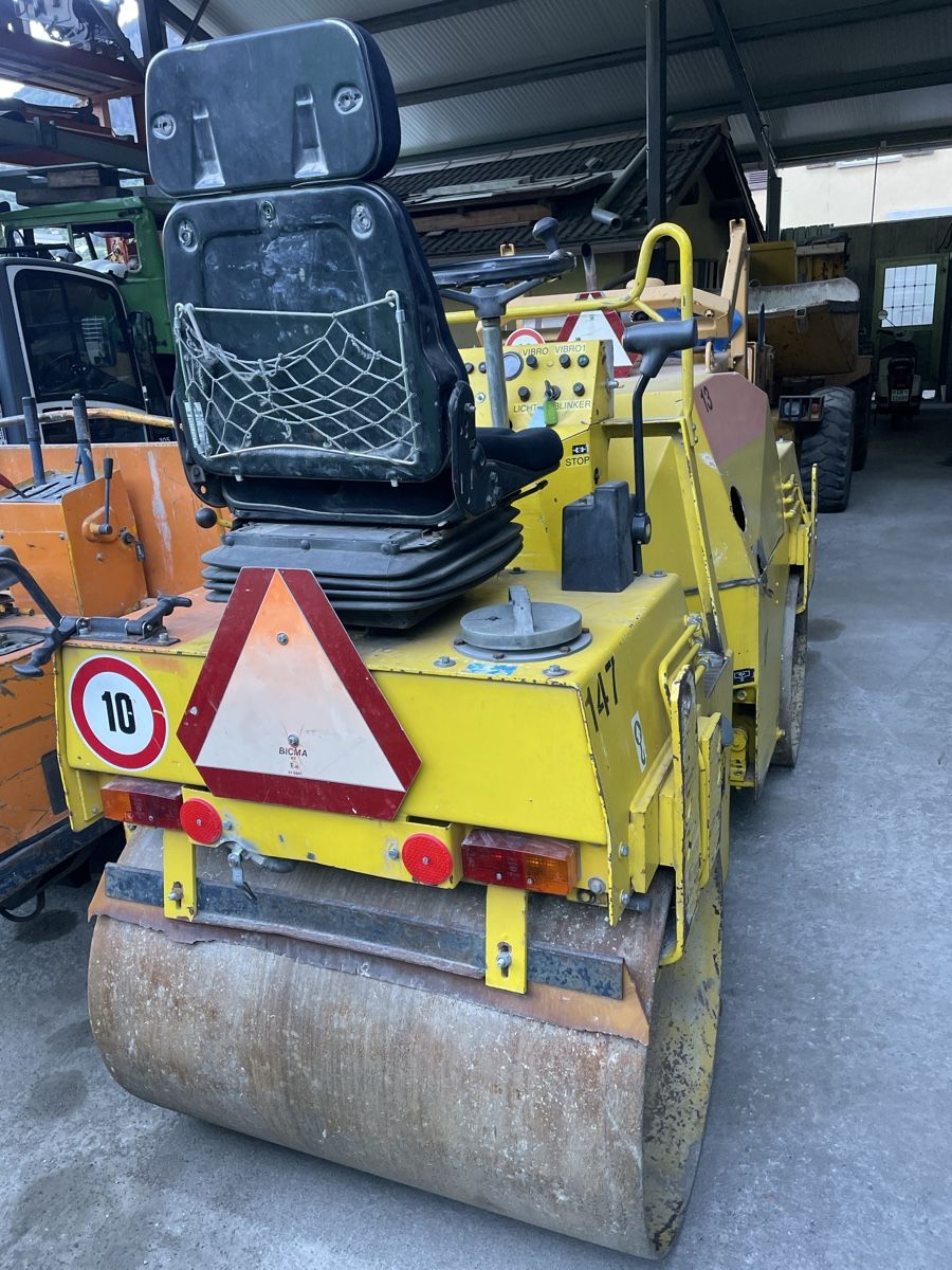 Bomag Tutte le macchine: Rullo vibrante DTV-213 H Walze – Usato da Poschiavo venduto da kuks01