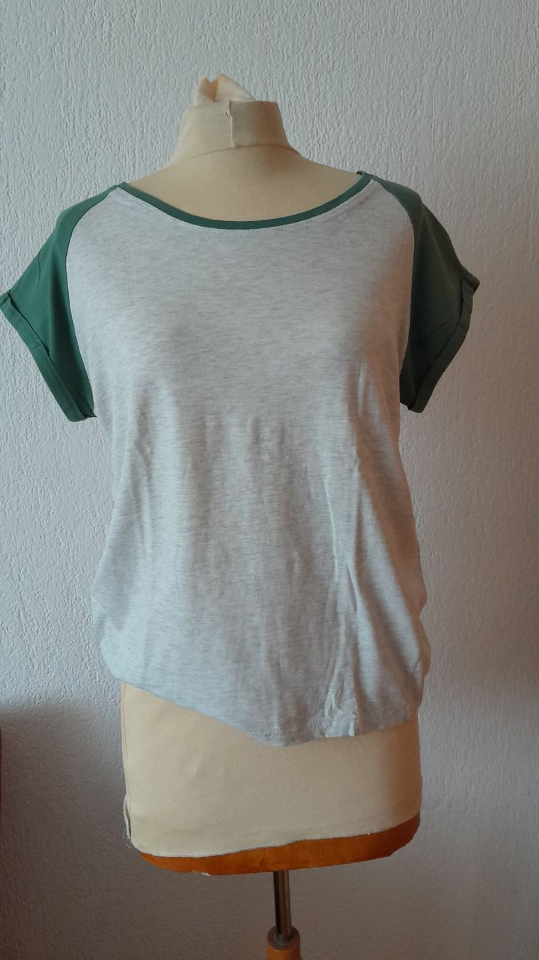 T-Shirts: T-Shirt von Urban Classics – Neu (gemäss Beschreibung) aus Innerthal von System_of_a_down