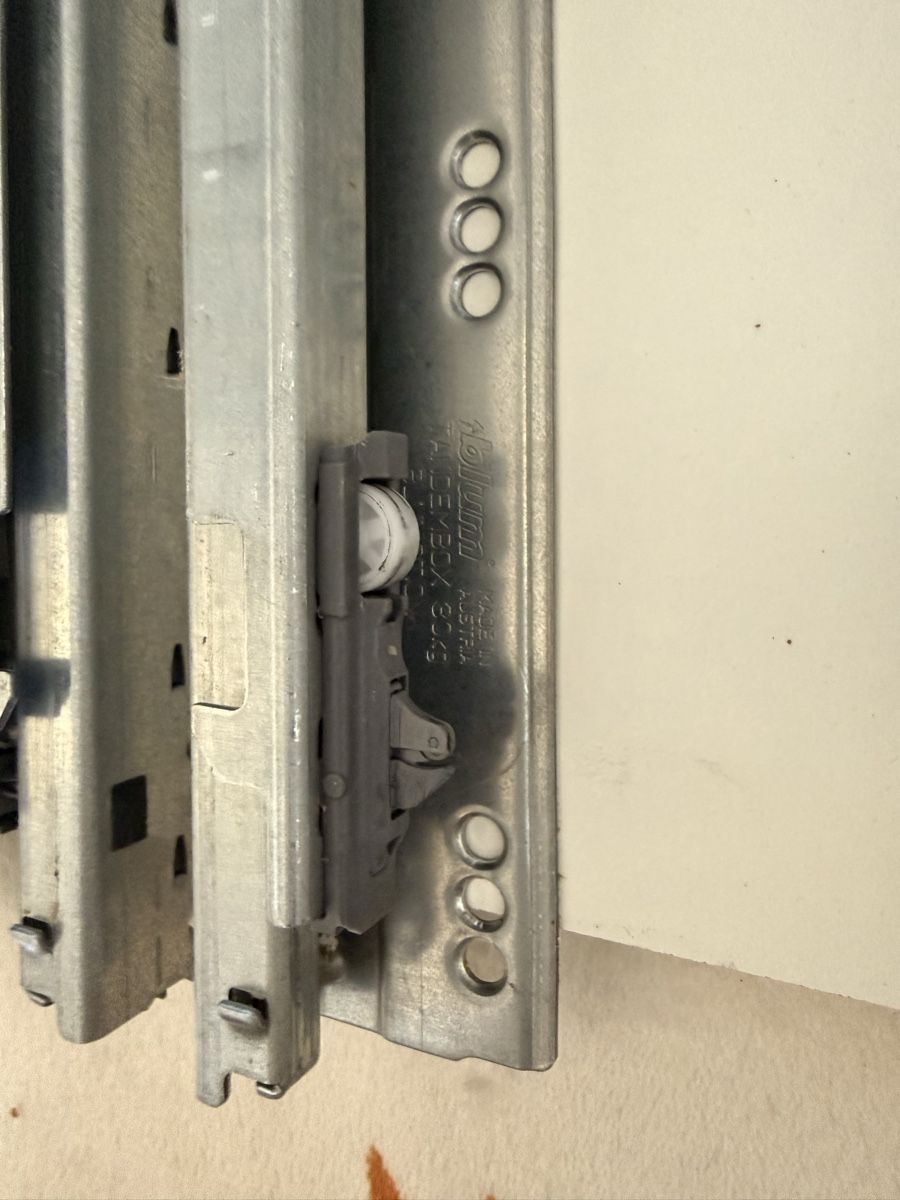 Cucine complete: Blum Küchenelemente Schubladen  – Usato da Rorschacherberg venduto da galylea 2
