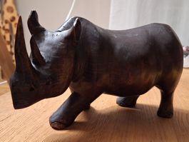 Meisterlich geschnitztes Nashorn Afrika 1960er ca. 1.2 kg