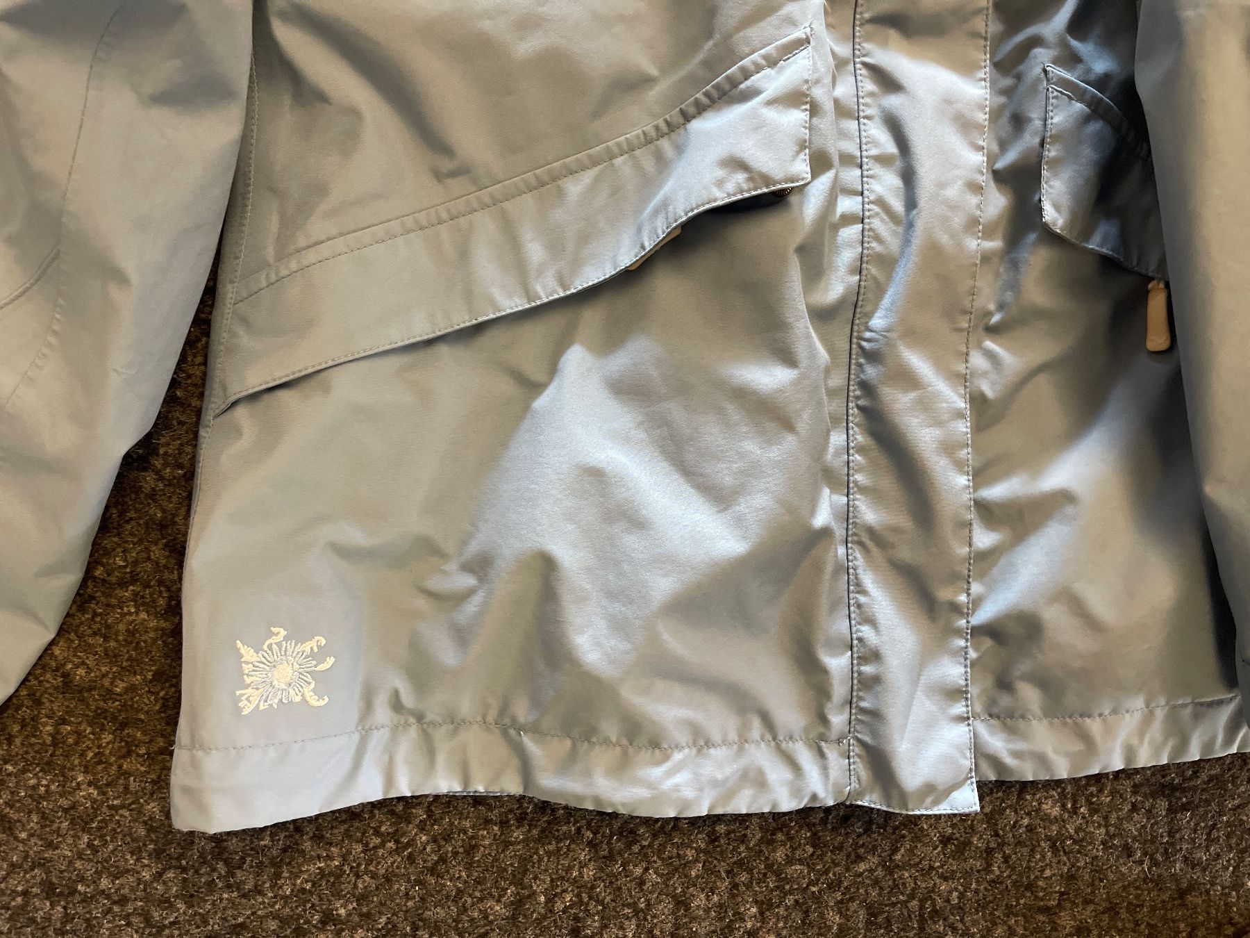 Salewa Jacken: Salewa Damen Jacke, Gr. 40, hellblau – Gebraucht aus Thun von BanjoDan 2